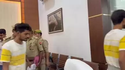 एयरपोर्ट थाना क्षेत्र में लूट का हुआ खुलासा, पुलिस ने 3 अभियुक्तों को किया गिरफ्तार