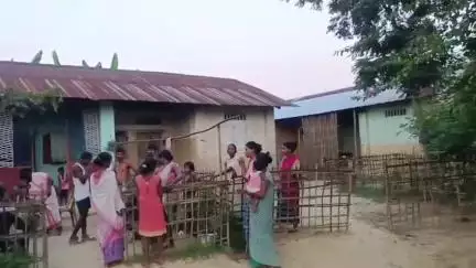সোণাৰি: স্বাধীনতাৰ ৭৬ বছৰৰ পাছতো বিদ্যুৎ সেৱা অবিহনে জীৱন নিৰ্বাহ কৰিছে বৰগুৰী গাঁও পঞ্চায়তৰ ৯ নং ৱাৰ্ডৰ ৰাইজে #jansamasya