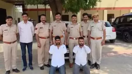रावतसर: रावतसर पुलिस ने अवैध 36 किलो 360 ग्राम डोडा पोस्त के साथ दो जनों को किया गिरफ्तार, कार भी की जब्त
