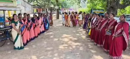 ରାଜଗାଙ୍ଗପୁର: ଯମୁନା ଗ୍ରାମ ପଞ୍ଚାୟତ କାର୍ଯ୍ୟାଳୟ ପ୍ରାଙ୍ଗଣରେ ବିକାଶ ମେଳା ଅନୁଷ୍ଠିତ ଯୋଗ ଦେଲେ ଉପ ବାଚସ୍ପତି
