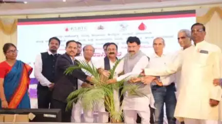 ಹುಬ್ಬಳ್ಳಿ ನಗರ: ನಗರದಲ್ಲಿ ವಿಶ್ವ ರಕ್ತದಾನಿಗಳ ದಿನಾಚರಣೆ ಕಾರ್ಯಕ್ರಮ ಉದ್ಘಾಟಿಸಿದ ಶಾಸಕ ಮಹೇಶ್ ಟೆಂಗಿನಕಾಯಿ