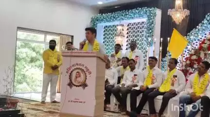 राहुरी: स्नेहपुंज लॉन्स येथे आ.तांबे व माजीमंत्री तनपुरे यांच्या हस्ते अहिल्यादेवी होळकर जीवन गौरव पुरस्कार प्रदान सोहळा संपन्न