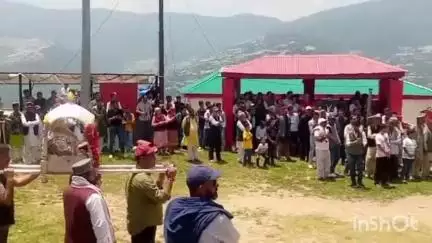 कोटखाई: देव कार्यक्रम का कोटखाई पुढग में किया गया आयोजन, हजारों की संख्या में क्षेत्र के लोग रहे मौजूद