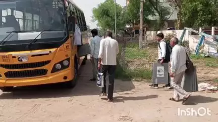 चरखी दादरी: जिले की 5 ग्राम पंचायतों में रविवार को होगा सरपंची का चुनाव, पोलिंग पार्टियां रवाना