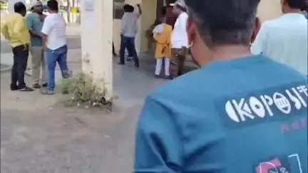 आमला: आमला के वार्ड क्रमांक 4 में आपसी विवाद में दो लोगों ने तीन से की मारपीट, पुलिस ने मामला दर्ज किया