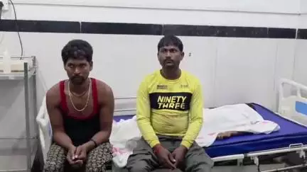 छतरपुर नगर: ग्राम खिरी में आकाशीय बिजली गिरने से माँ-बेटी की मौत, पति घायल, अस्पताल में भर्ती