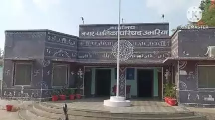 बांधवगढ़: उमरिया: बजरंग दल ने जिला मुख्यालय में आवारा मवेशियों के लिए गौशाला बनाने की मांग उठाई