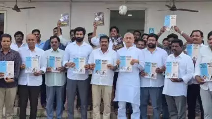 రాజమండ్రి సిటీ: జగన్ అంటే ఒక నమ్మకం చంద్రబాబు అంటే మోసం : మాజీ మంత్రి చెల్లుబోయిన వేణుగోపాలకృష్ణ