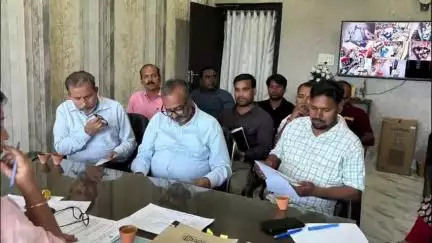 गिरिडीह: नशे के विरुद्ध राज्यव्यापी जागरूकता अभियान के तहत पपरवाटांड कार्यक्रम में जिला समाज कल्याण पदाधिकारी ने की बैठक