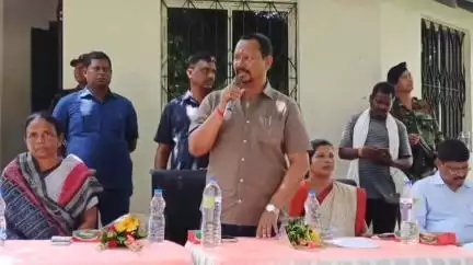 हाट गम्हरिया: मंत्री और सांसद ने किया हाटगम्हरिया से मझगांव तक करीब 44.49 किलोमीटर सड़क सुधार कार्य का भूमिपूजन