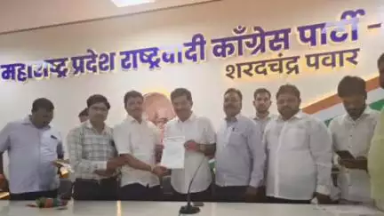 भंडारा: राष्ट्रवादी युवक काँग्रेस शरद पवार गटाच्या जिल्हाध्यक्षपदी नितेश मारवाडे यांची नियुक्ती