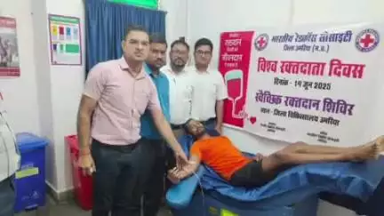 बांधवगढ़: जिला अस्पताल में 'विश्व रक्तदाता दिवस' पर स्वैच्छिक रक्तदान शिविर का हुआ आयोजन