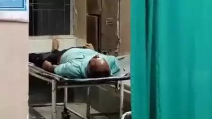 আলিপুরদুয়ার ১: আলিপুরদুয়ার জেলা হাসপাতালে ময়নাতদন্তের পড় মৃতদেহ তুলে দেওয়া হল পরিবারের হাতে