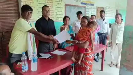 महेशपुर: जयनगरा पंचायत के रांगो पहाड़िया टोला में आम सभा का हुआ आयोजन, आंगनवाड़ी सेविका और सहायिका का हुआ चयन