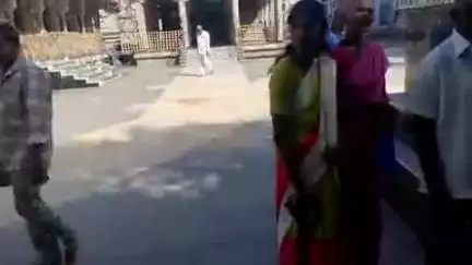 మార్కాపురం: పట్టణంలో లక్ష్మీ చెన్నకేశవ స్వామి ఆలయంలో భక్తుల సౌకర్యాలను పరిశీలించిన బీజేపీ అసెంబ్లీ ఇన్ఛార్జ్‌ పీవీ కృష్ణారావు
