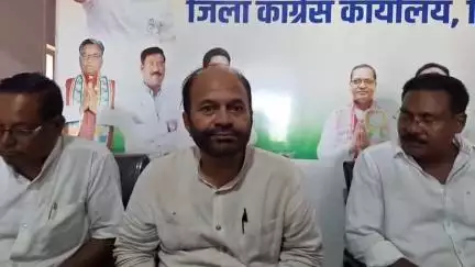 सिमडेगा: जिला कांग्रेस कार्यालय में कांग्रेस अल्पसंख्यक विभाग के जिला प्रभारी ने की प्रेसवार्ता, 19 जून को आएंगी प्रदेश प्रभारी