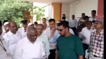 मूल: मुल रेल्वे स्थानकावर सुपरफास्ट गाड्यांच्या थांब्याची मागणी घेऊन सामाजिक कार्यकर्ते यांनी दक्षिण पूर्व मध्य रेल्वेच्या मह