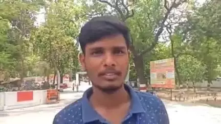 बहराइच: मैकूपुरवा में हैंडपंप की मरम्मत की रिपोर्ट लगाने का सहायक ग्राम विकास अधिकारी पर आरोप, पीड़ित ने की शिकायत