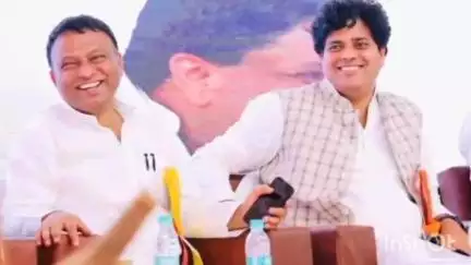 मांडू: अखिल भारतीय कांग्रेस कमेटी के अनवार अहमद अंसारी ने सांसद इमरान प्रतापगढ़ी को दी बधाई