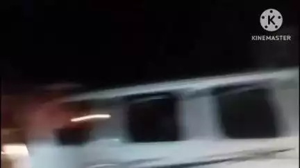 তেলিয়ামুড়া: তেলিয়ামুড়া খোয়াই সড়কের রাস্তা নতুন করে নির্মাণের ফলে ত্রিশা বাড়ি এলাকায় প্রচুর যানবাহন আটকে পড়ে যায়