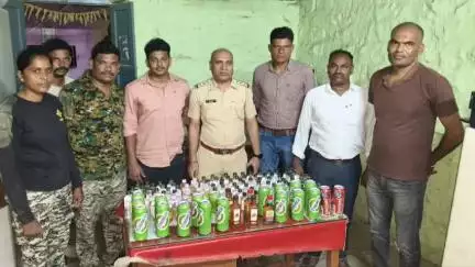 महागाव: तालुक्यातील मुडाणा येथे चार विनापरवाना दारू विक्रेत्यांवर महागाव पोलिसांची कार्यवाही, १० हजार ६०० रुपयांची दारू जप्त