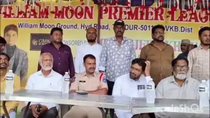 తాండూరు: తాండూర్ లో ఉత్కంఠ భరితంగా కొనసాగిన క్రికెట్ సెమి ఫైనల్ మ్యాచ్
