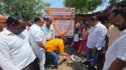 बुलढाणा: शहरात 62 कोटी रुपये किमतीचे विकास कामांचा आ.संजय गायकवाड यांच्या हस्ते भव्य भूमिपूजन सोहळा संपन्न