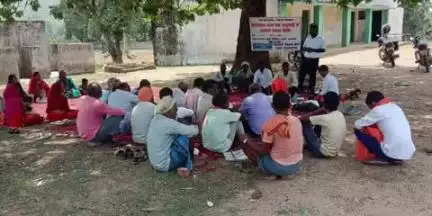 चिनिया: नगसिली में ग्राम सभा सशक्तिकरण और वन अधिकार पर बैठक आयोजित की गई