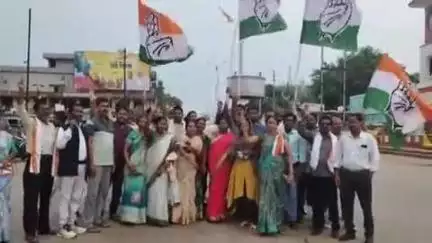 सुकमा: जिला कांग्रेस कमेटी ने सुकमा में ED का पुतला जलाया, भाजपा सरकार के दबाव में असंवैधानिक कार्यवाही के विरोध में