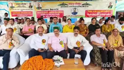 शाहपुर: रा. उत्कृष्ट मा. पा. शाहपुर में शिक्षा संवाद समारोह में मुख्य अतिथि विधायक केवल सिंह पठानिया रहे मौजूद