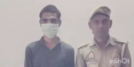 बागपत: थाना सिंघावली अहीर पुलिस ने चेकिंग के दौरान एक आरोपित को गिरफ्तार कर एक अवैध तमंचा किया बरामद