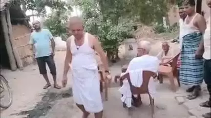 गोंडा: मुम्बई से लौट रहा अधेड़ व्यक्ति जहर खुरानी का शिकार, सुभागपुर के पास फेंक कर फरार हुए जहर खुरानी गिरोह के सदस्य