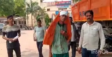 गढ़वा: गोविंद उच्च विद्यालय में छात्रों के बीच मारपीट, एक घायल, थाने में शिकायत