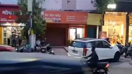 नागपूर शहर: बनावट बांगड्या सोन्याच्या भासवून  बँक ऑफ बडोदा मधून उचलले पाच लाख 44 हजार रुपयांचे कर्ज, लकडगंज  ठाण्यात गुन्हा दाखल