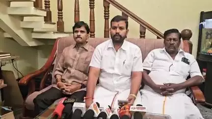 விழுப்புரம்: ஜானகிபுரத்தில் நாளை ஜூன் 15 15ஆம் தேதி பாஜக தலைவர்  முன்னாள் அமைச்சர் கோவிந்தசாமி சிலைக்கு மரியாதை செய்கிறார் பாஜக நிர்வாகிகள் அனைவரும் கலந்து