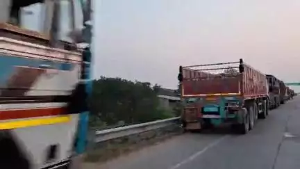 अगिआंव: नारायणपुर थाना पुलिस ने नो एंट्री जोन के खिलाफ सख्ती बरती, घुसे वाहनों पर कार्रवाई कर वसूला जा रहा जुर्माना