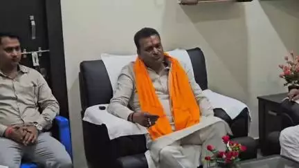 हज़ारीबाग: सांसद मनीष जायसवाल ने विष्णुगढ़, टाटीझरिया और दारू प्रखंड का दौरा किया, कई कार्यक्रमों में हुए शामिल