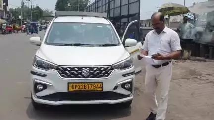रामपुर: रामपुर रोडवेज के पास यात्री कर अधिकारी ने कार संचालक पर कार्रवाई की, पर्सनल कार का कॉमर्शियल उपयोग कर रहा था चालक
