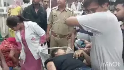 हाथरस: डीएम के ड्राइवर की बेटी की गोली मारकर हत्या, अज्ञात हमलवारों ने अलीगढ़ रोड तहसील के पास की घटना को अंजाम दिया