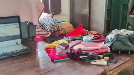 बदलापुर: बिठुआ खुर्द गांव में सपा नेता के घर हुई भीषण चोरी, 21 लाख रुपए के सामान पर हुआ हाथ साफ