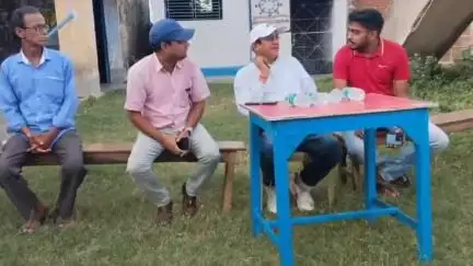 রাজনগর: রাজনগরের তাঁতীপাড়া অঞ্চলে তৃণমূলের বিশেষ সাংগঠনিক কর্মীসভা আয়োজিত হলো, উপস্থিত ব্লক সভাপতি