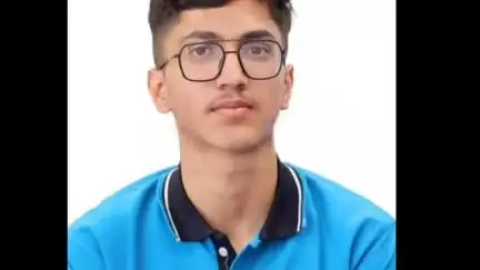 हनुमानगढ़: हनुमानगढ़ के महेश केसवानी ने NEET 2025 के परिणाम में 720 में से 686 मार्क्स के साथ देशभर में पहली रैंक हासिल की