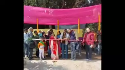 স্বরূপনগর: হাকিমপুর সীমান্ত সংঘের উদ্যোগে অনুষ্ঠিত হলো স্বেচ্ছায় রক্তদান শিবির