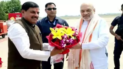हुज़ूर: सीएम मोहन यादव ने भोपाल एयरपोर्ट पर केंद्रीय गृह मंत्री अमित शाह का किया स्वागत