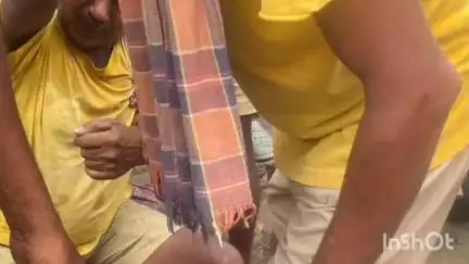 గాజువాక: లంకెలపాలెం జంక్షన్ లో జరిగిన రోడ్డు ప్రమాదంలో ఇద్దరు వ్యక్తులకు తీవ్ర గాయాలు