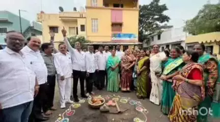 नाशिक: शिवाजी चौक सिडको येथील हनुमान मंदीर सामाजिक डोमचे आ. सीमा हिरे यांचे करण्यात आले भूमीपूजन