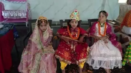 धनौरा: धनौरा में श्री राधा कृष्ण मंदिर में संचालित श्रीमद् भागवत कथा के छठे दिन श्री कृष्ण और रुक्मणी विवाह की कथा का संवाद