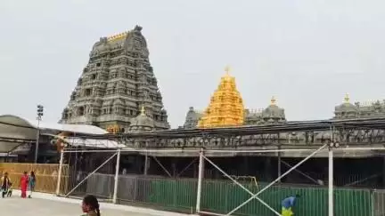 యాదగిరిగుట్ట: యాదగిరిగుట్ట శ్రీ లక్ష్మీనరసింహస్వామి ఆలయంలో ఉచిత ప్రసాద వితరణ ప్రారంభం