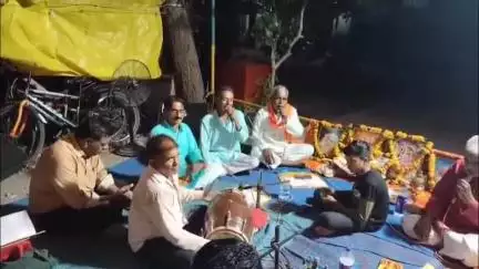 खंडवा नगर: खंडवा के किशोर नगर में सुंदरकांड का भव्य आयोजन किया गया