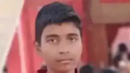 करनैलगंज: सरयू नदी में डूबे युवक की मौत, कलश यात्रा के दौरान नहाते समय डूबा था युवक, 18 घंटे बाद मिला शव